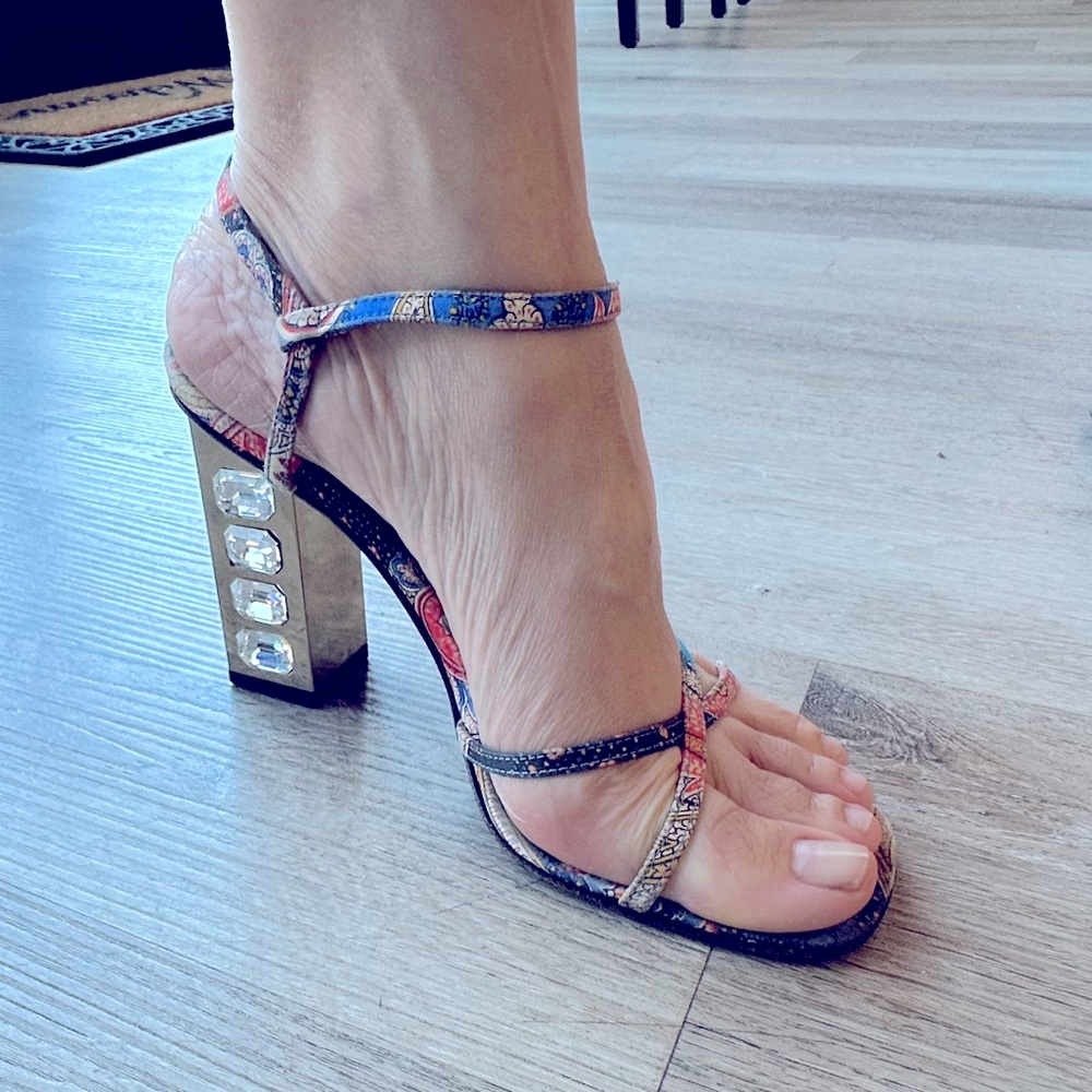 Dolce and Gabbana heel